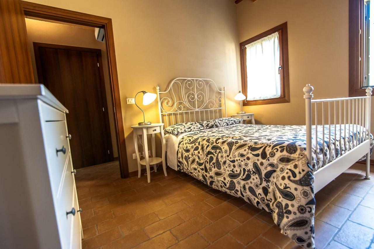 Ferienwohnung Particolari Del Brenta Oriago Di Mira Exterior foto